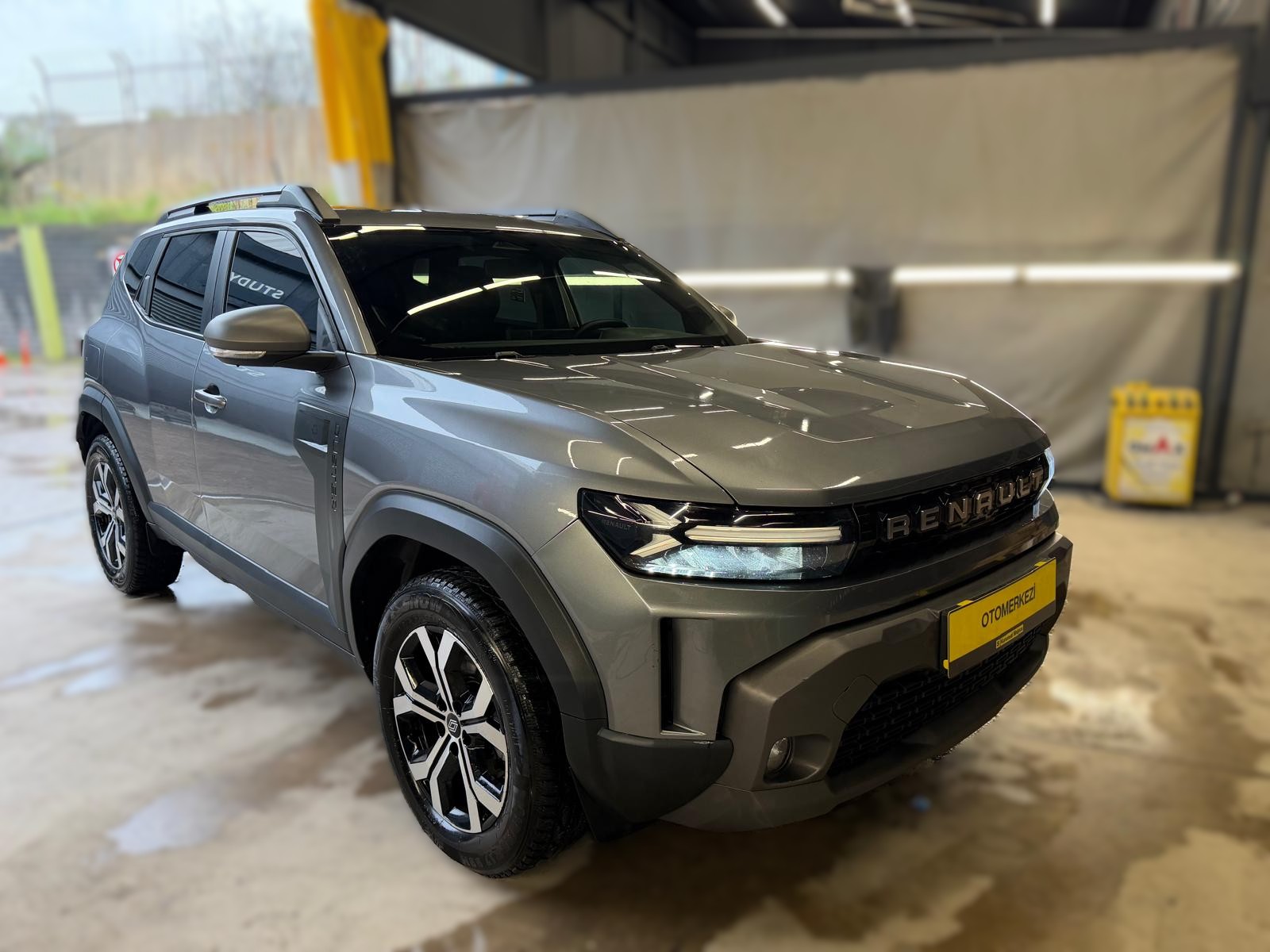 RENAULT DUSTER 15